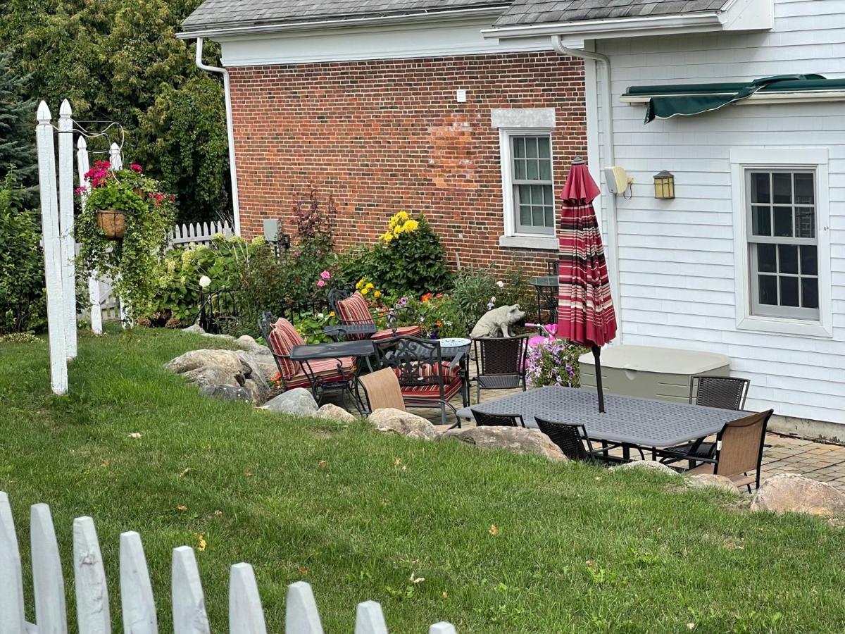 Dodds Brick House Bed & Breakfast North Hero Exterior foto